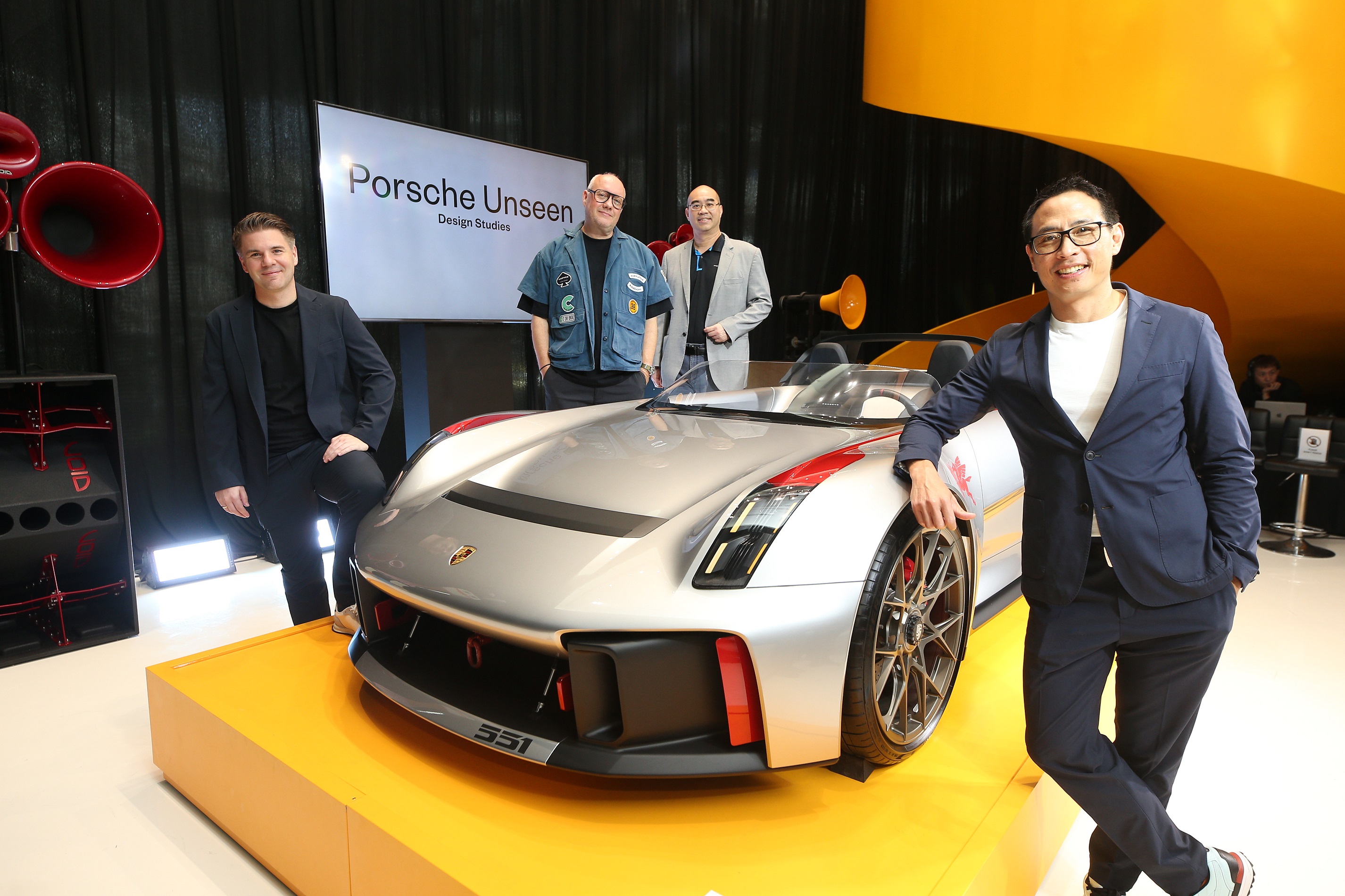 Stefan Bogner (second from left), Founder and creative visionary of Curves Magazine, Chanond Ruangkritya (far right), President and Chief Executive Officer, Ananda Development, Yannick Ott (far left), Marketing Director of Porsche Asia Pacific, and Winthorn Bunnag (third from left), Acting Managing Director of Porsche Thailand by AAS Group, were pictured with Porsche Taycan Turbo S in Celestial Jade at the launch of the