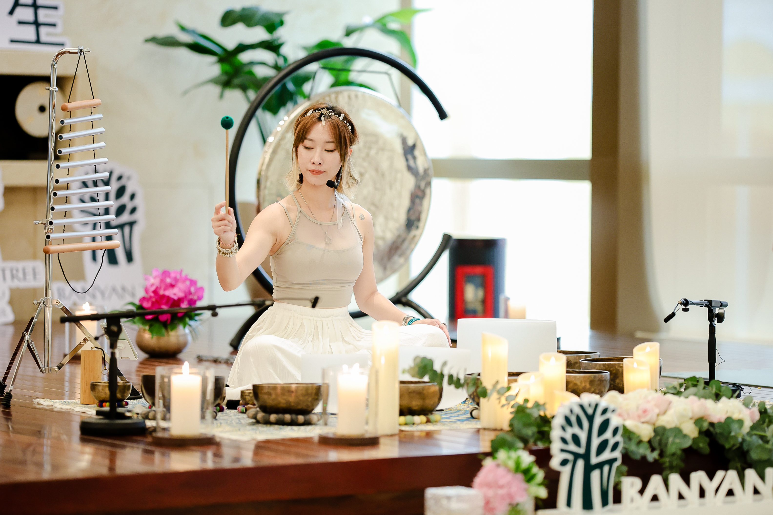 Banyan Tree Spa Macau curates for guests seeking deeper relaxation and inner peace a nocturnal programme – Lunar Serenity: Mid-autumn Wellness Retreat – a multisensory combination of calming progression.