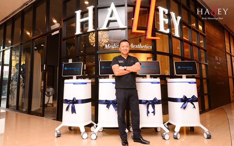 Dr. Terence Tan with the medically proven fat reduction technology, CoolSculpting Elite devices