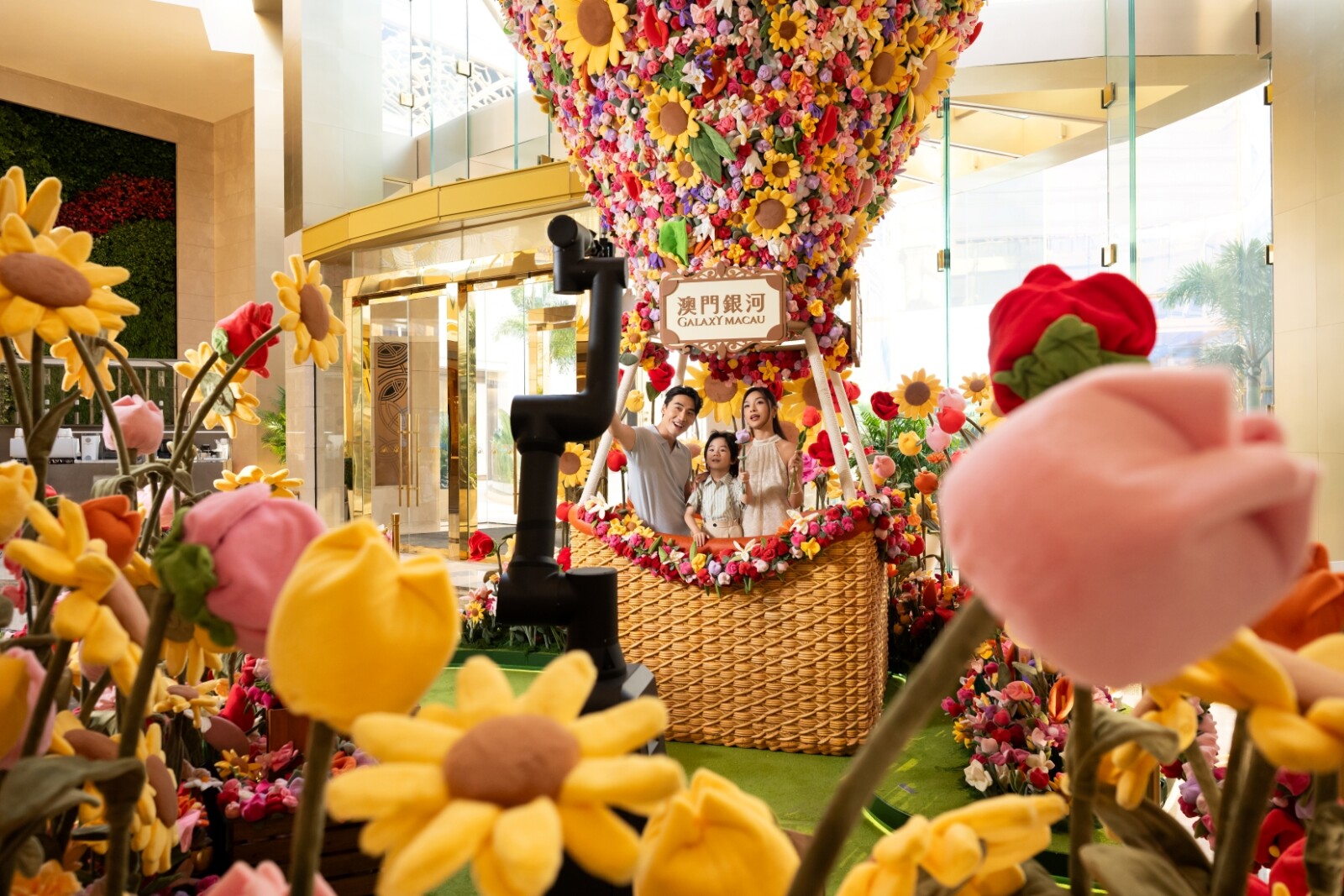 From cinematic video captures at Jade Lobby to immersive plush flowers at Galaxy Promenade, discover a summer filled with style, creativity, and memorable moments.