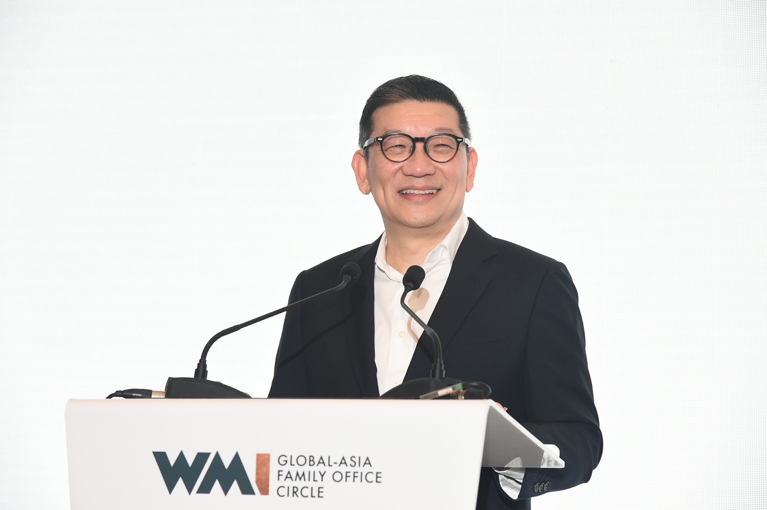 Lim Chow Kiat Press photo